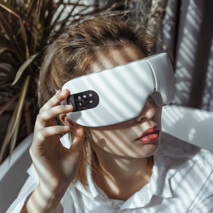 HexoEyes™ Eye Massager – Smart Air & Heat Relief